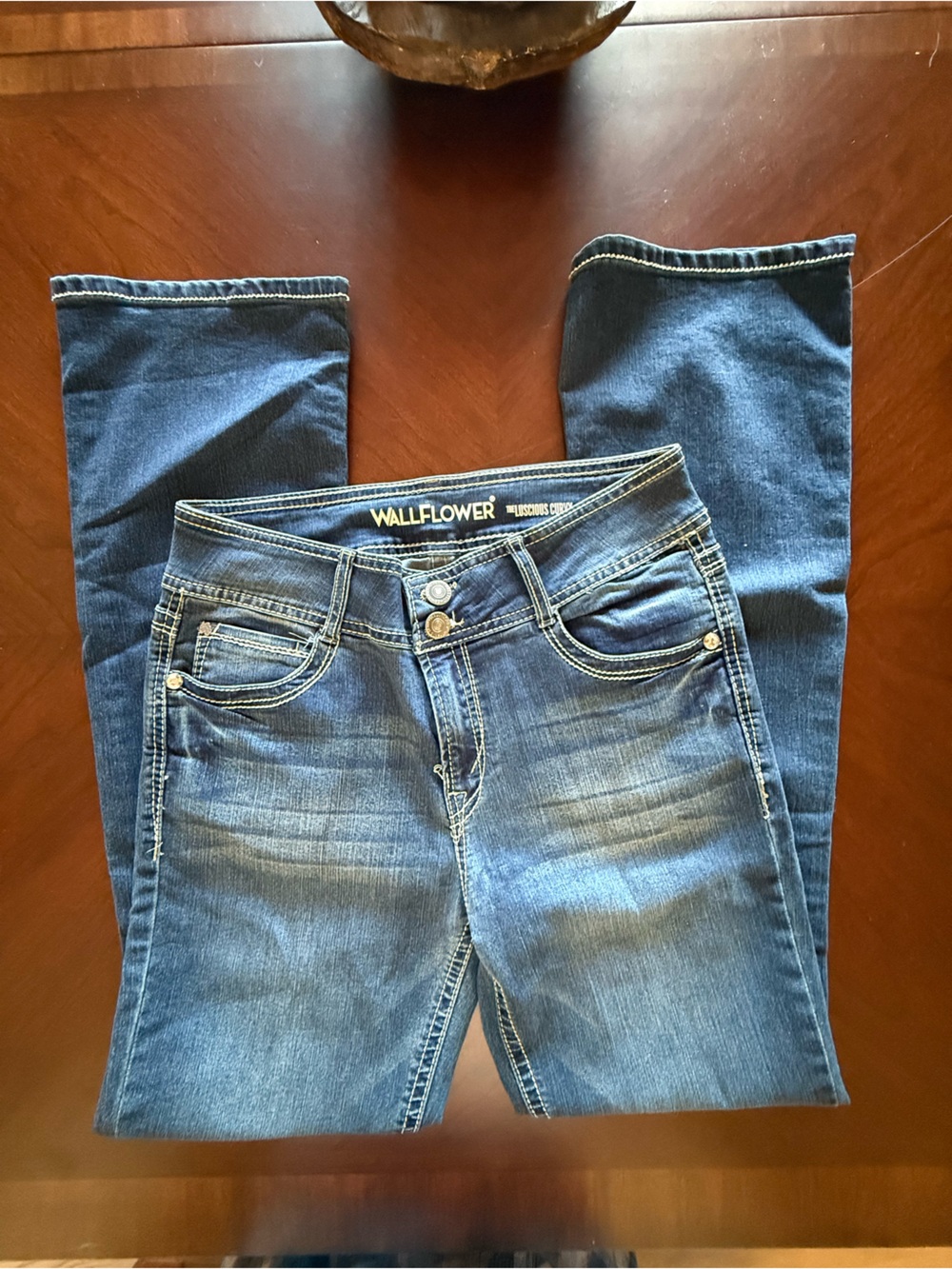 Wallflower "The Lucious Curvy Fit" Dark Wash Jeans - Women's Size 11 Reg